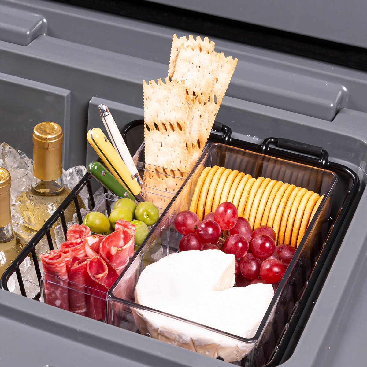 brutank-35qt-55qt-dry-rack-z6 brutank-dry-rack_accessory_alt-1.png